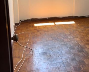 Flooring Specialist - Home Improvements