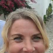 Kim Walton - Sintra - Apoio Domiciliário