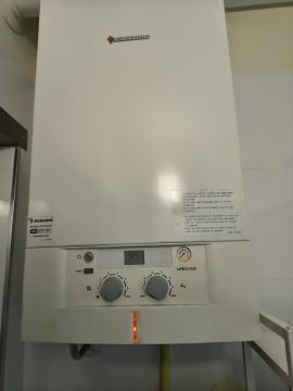 Techniker für Boiler