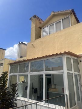 Roof Installation Professional