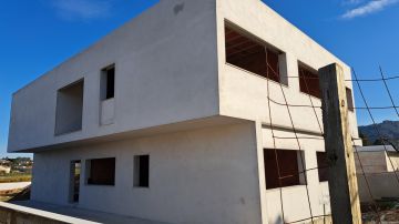 Roof Installation Professional
