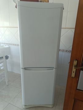 Técnico de Reparação de Frigoríficos