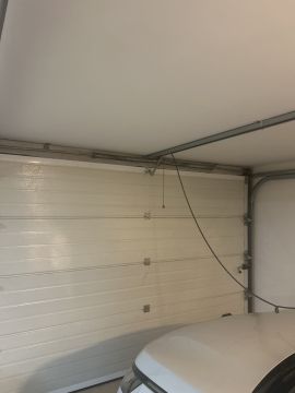 Técnico de Reparação de Portões de Garagem