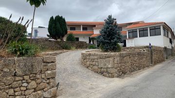 Instalação ou Reparação de Portões