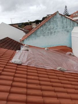 Reparação ou Manutenção de Telhado