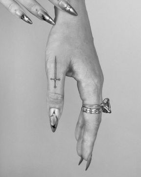 Tattoo Artist