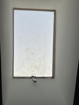 Empresa de Caixilharia de PVC