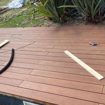 Construhelp - Torres Vedras - Instalação, Reparação ou Remoção de Revestimento de Parede
