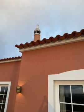 Roof Installation Professional