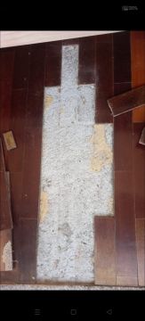 Técnico de Pisos em Madeira