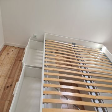 TAREK.S - Vila Nova de Gaia - Montagem de Suporte para TV