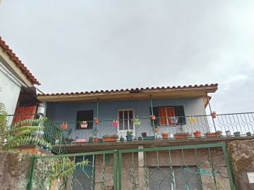 Dachdecker (Bau- oder Austausch)