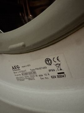 Techniker für Waschmaschinen