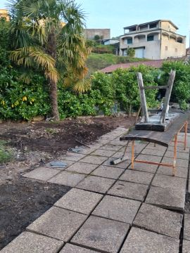 Gartenarbeit