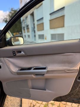 Estofador de Automóveis