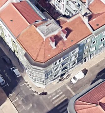 Roof Installation Professional