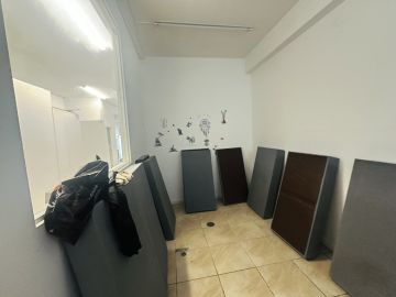 Installation de cloisons en plaques de plâtre