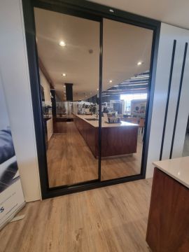 Specialist in Closets