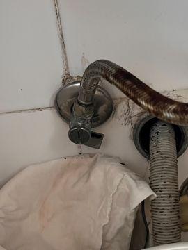 Canalizador (Reparação de Tubos)