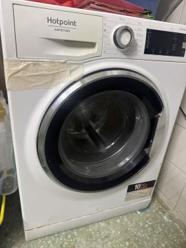 Techniker für Waschmaschinen