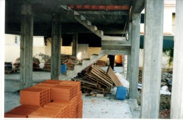 Carpinteiro (Instalação de Escadas)