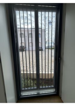 Especialista de Reparação de Portadas