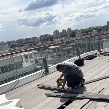 Construhelp - Torres Vedras - Pintura de Móveis