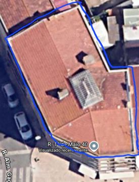 Roof Installation Professional