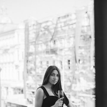 Iryna Postyl - Vila Nova de Gaia - Photo Scanning