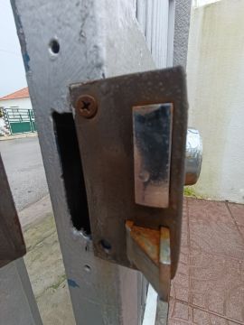 Fechaduras e Cofres