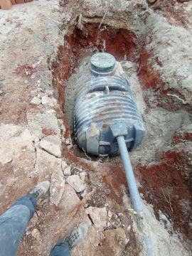 Reparación o mantenimiento de sistemas sépticos
