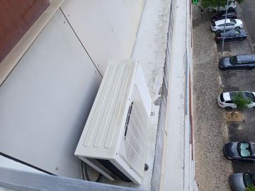 Técnico de Reparação de Ar Condicionado