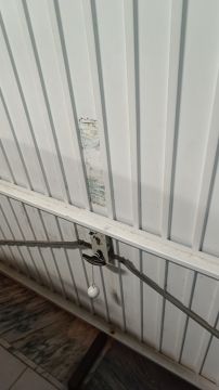 Garage Door Specialist - Home Improvements