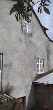 Roof Installation Professional