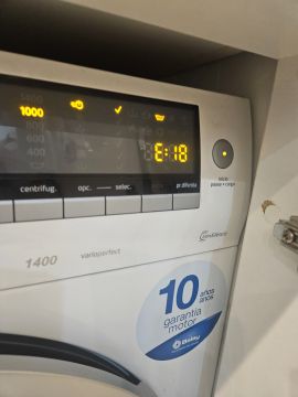 Reparador de Máquinas de Lavar Roupa