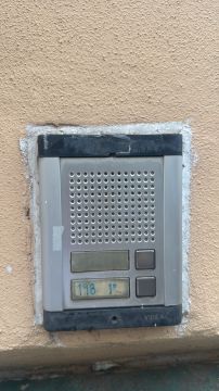 Instalação e Reparação de Intercomunicadores