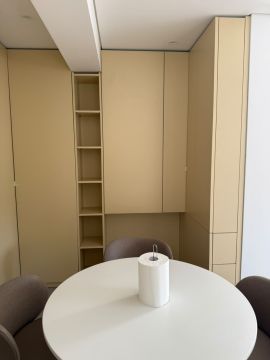 Schranklackierer