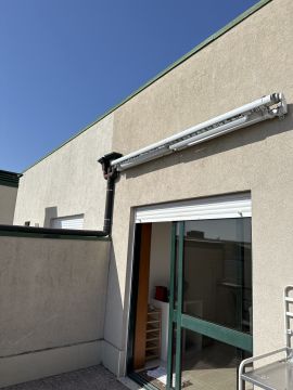 Awning Repairman