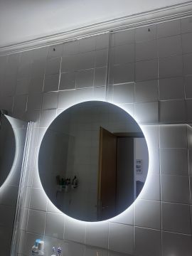Tile Repair Specialist