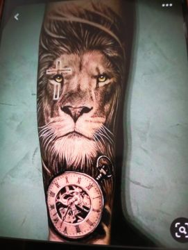 Tattoo Artist