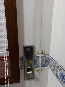 Técnico de Reparação de Estores