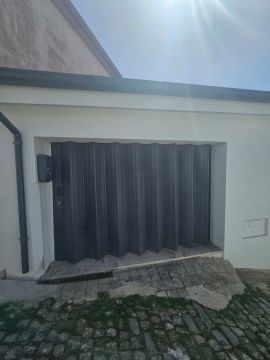 Instalação ou Substituição de Portão de Garagem