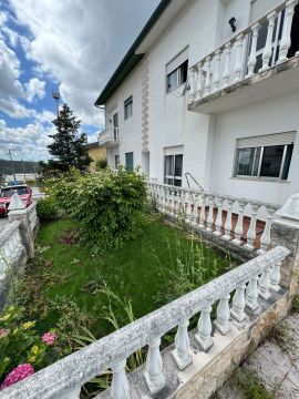 Poda e Manutenção de Árvores - Jardinagem e Relvados
