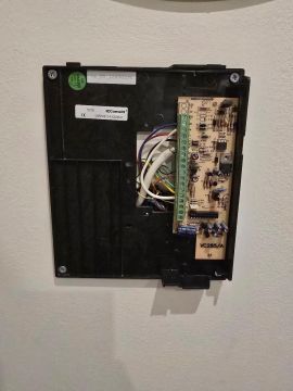 Instalação e Reparação de Intercomunicadores