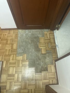 Técnico de Pisos em Madeira