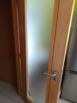 Glazier