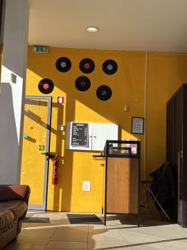 Interior Painter