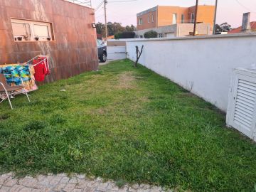 Instalação de Relva Artificial