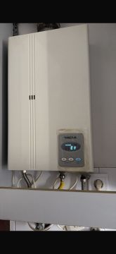 Techniker für Boiler