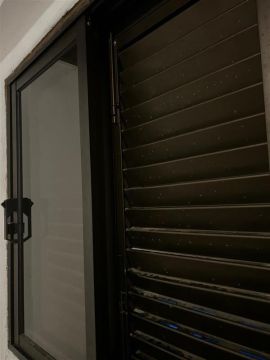 Empresa de Caixilharia de PVC